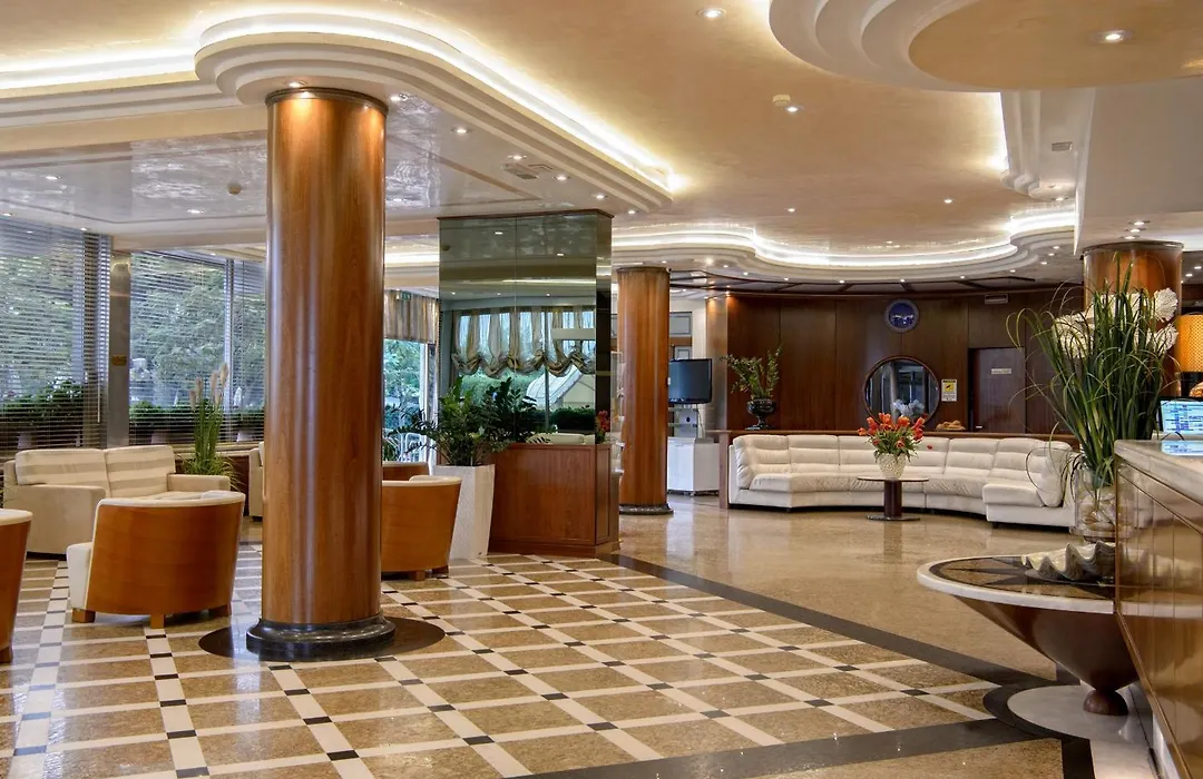 Hotel Bristol-1