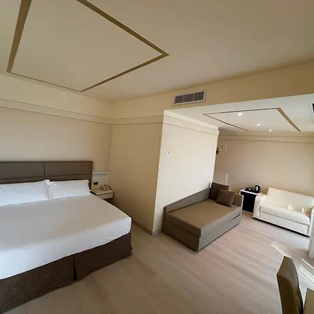 Hotel Bristol-2